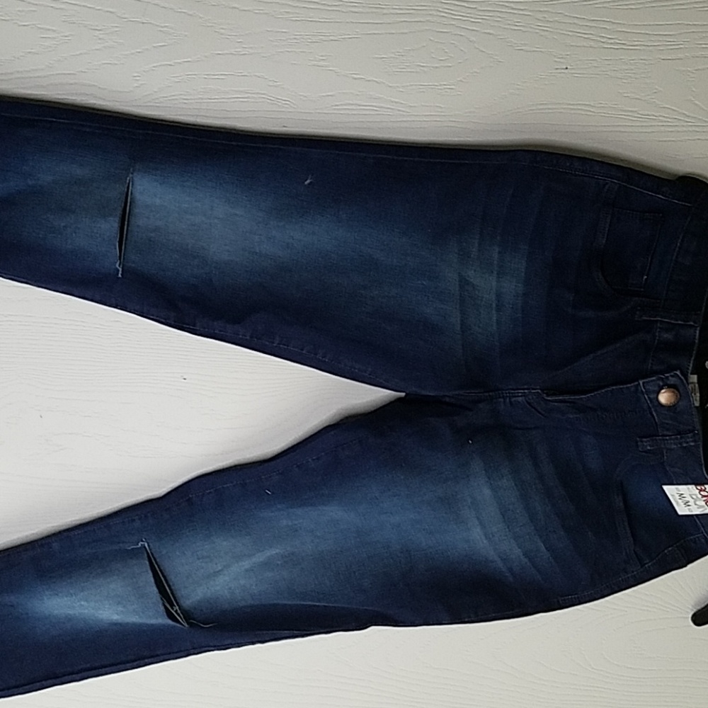 Jean - Picture 2 of 2